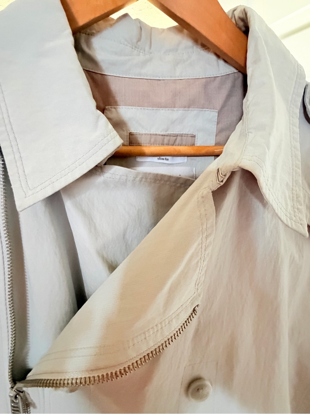Calvin Klein Light Gray Double-Breasted Trench Coat - Picture 5 of 5